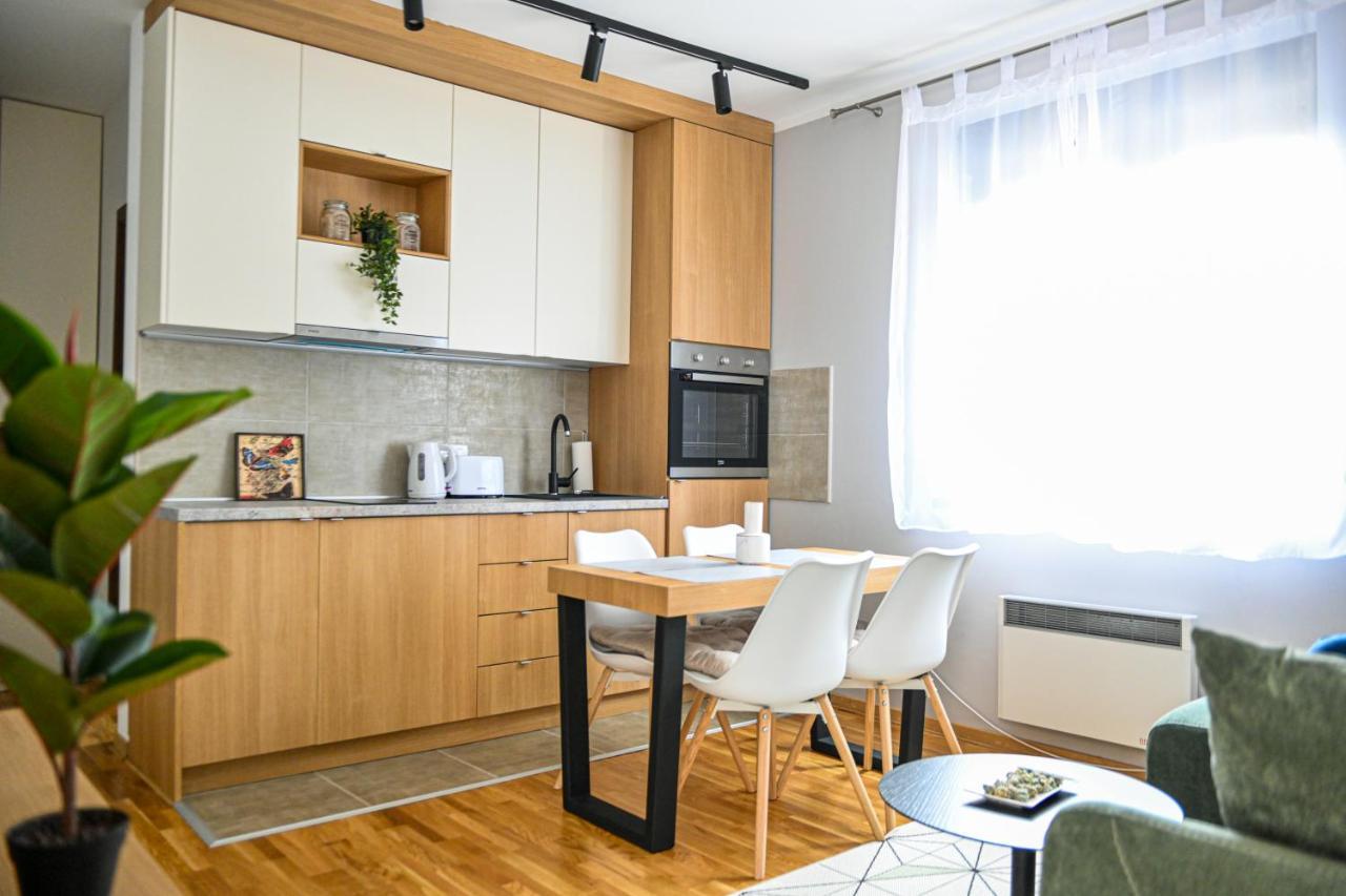 Nideho Estate Apartmani 즐라티보 외부 사진