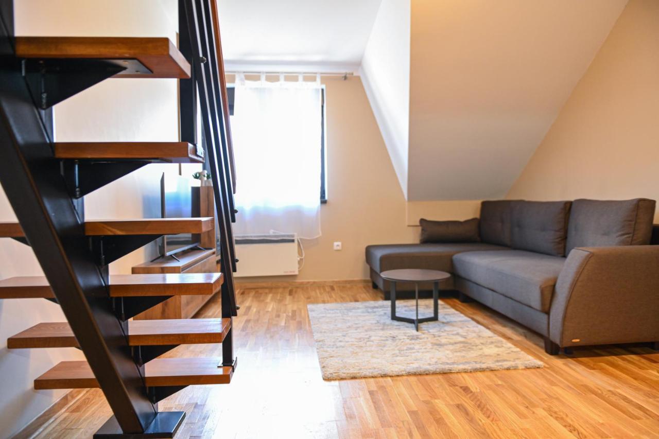 Nideho Estate Apartmani 즐라티보 외부 사진